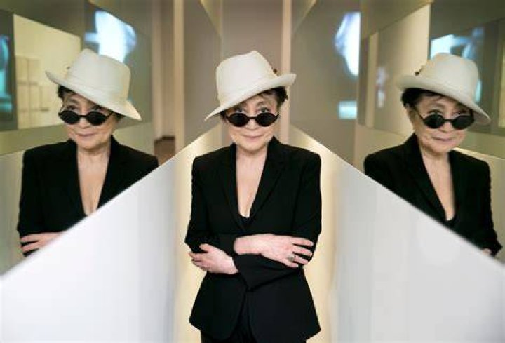 Artist Yoko