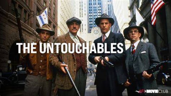 The Untouchables actor who said That's impossible they're on instruments! in Airplane!: 2 wds.